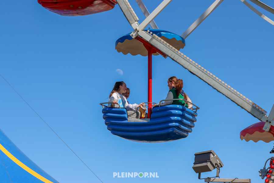 Sfeer Pleinpop Zondag (132)